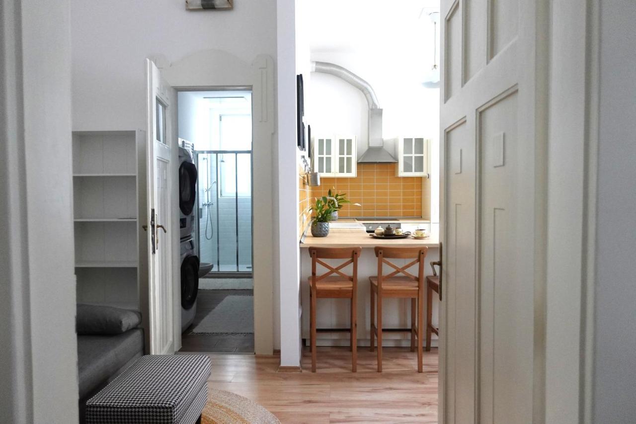 Bpr Pastellion Art Home In Buda Budapest Extérieur photo