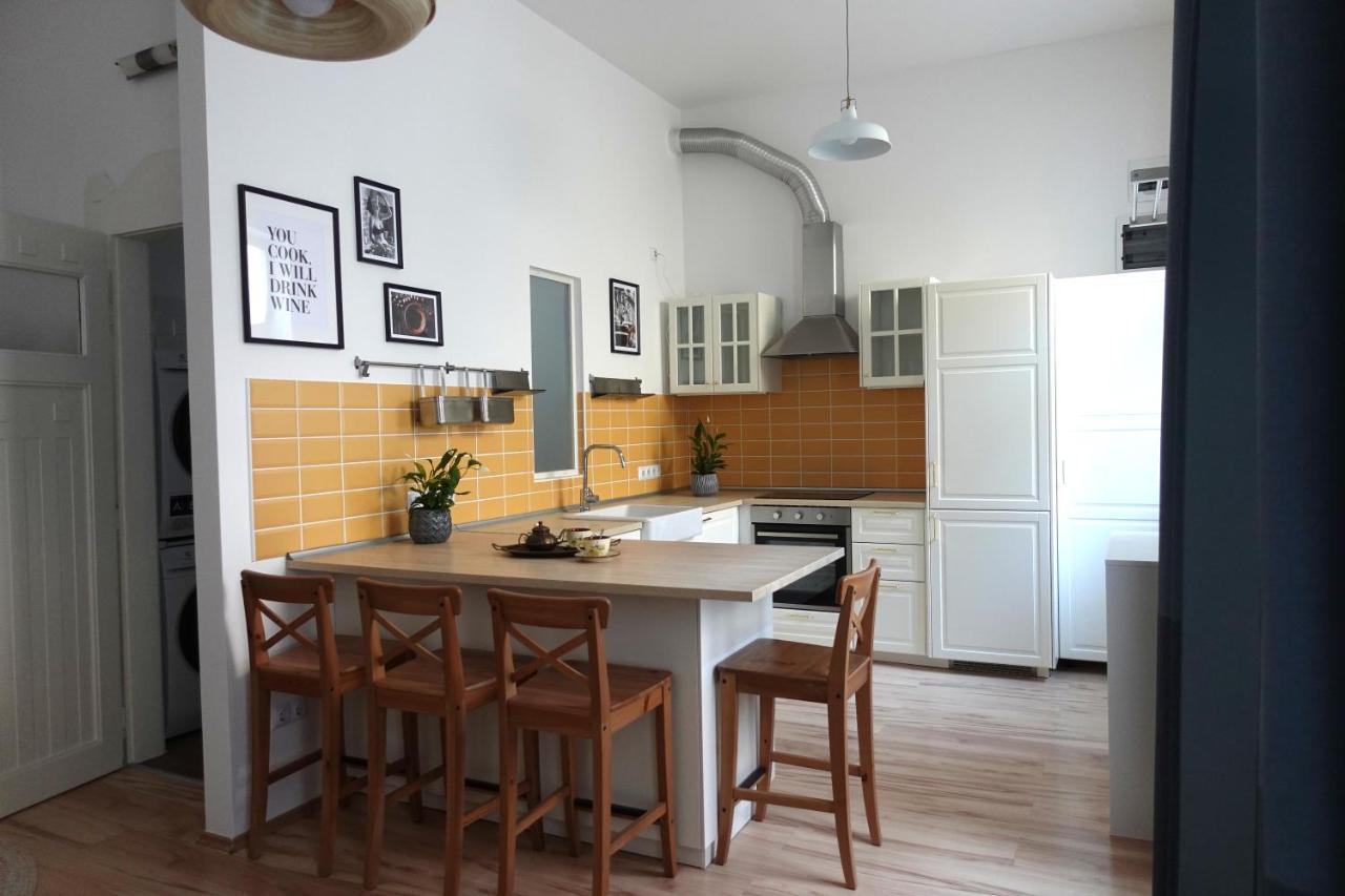 Bpr Pastellion Art Home In Buda Budapest Extérieur photo