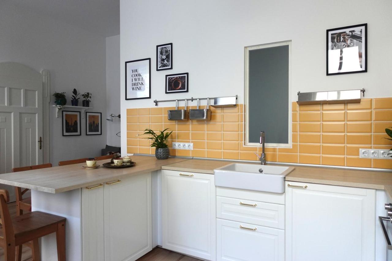 Bpr Pastellion Art Home In Buda Budapest Extérieur photo